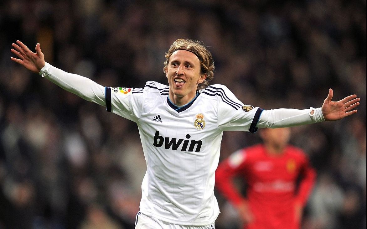 球队连胜势头延续，积分榜争夺愈发激烈